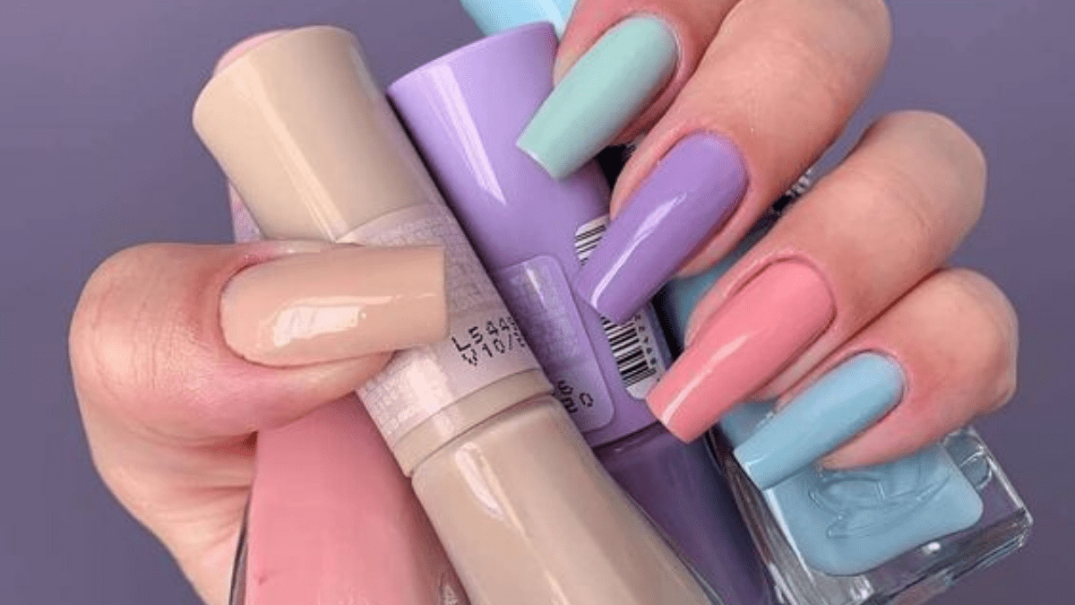 Guia Completo: Como Escolher o Esmalte Perfeito para Praia e Piscina