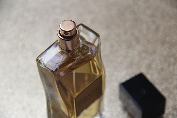 essencial unico feminino