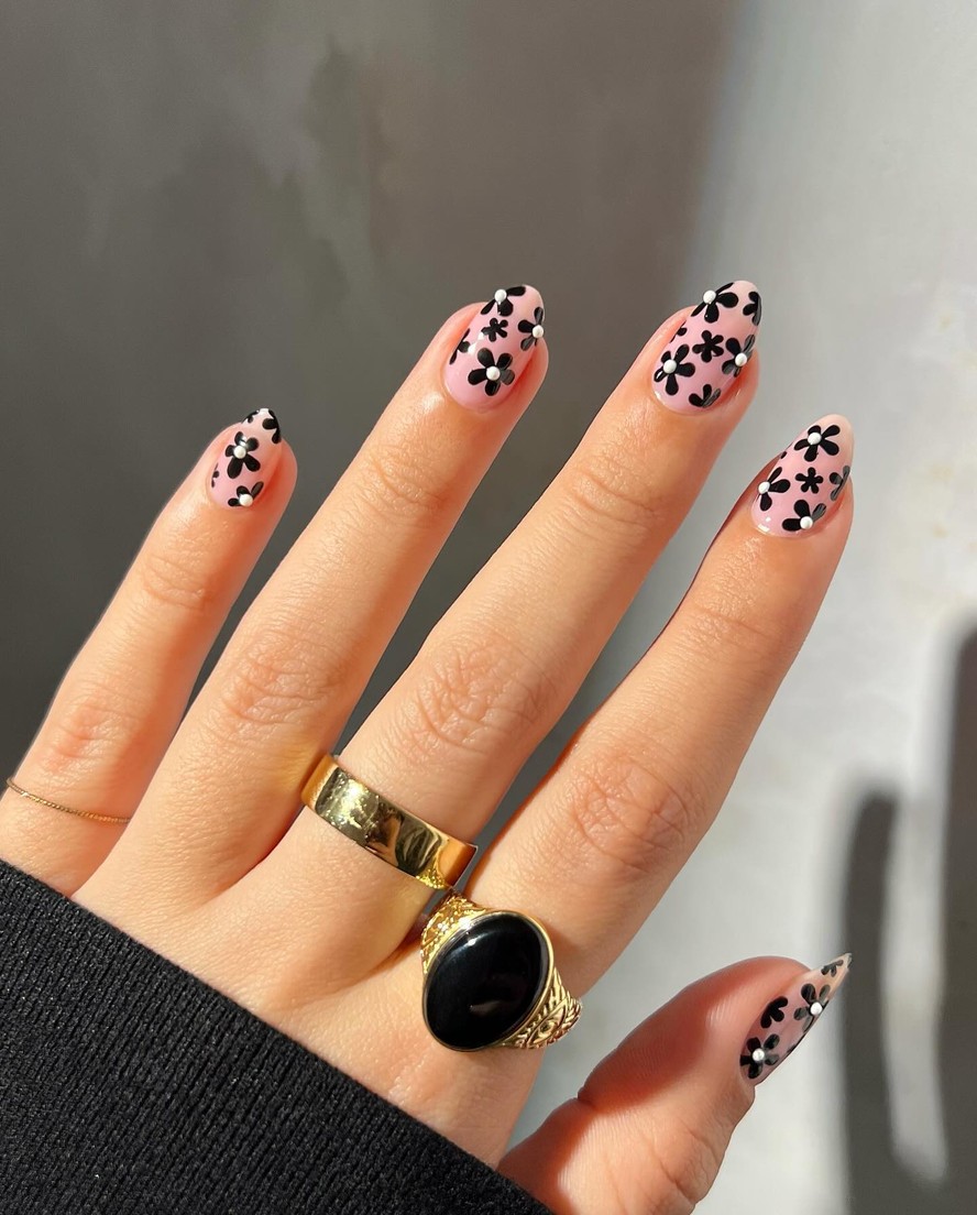 Como escolher o formato de unha ideal para o seu tipo de mão