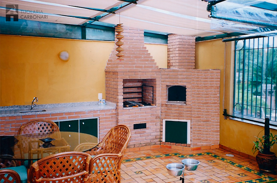 Forno a Lenha Quadrado de Embutir vs. Portátil: Qual a Melhor Opção?