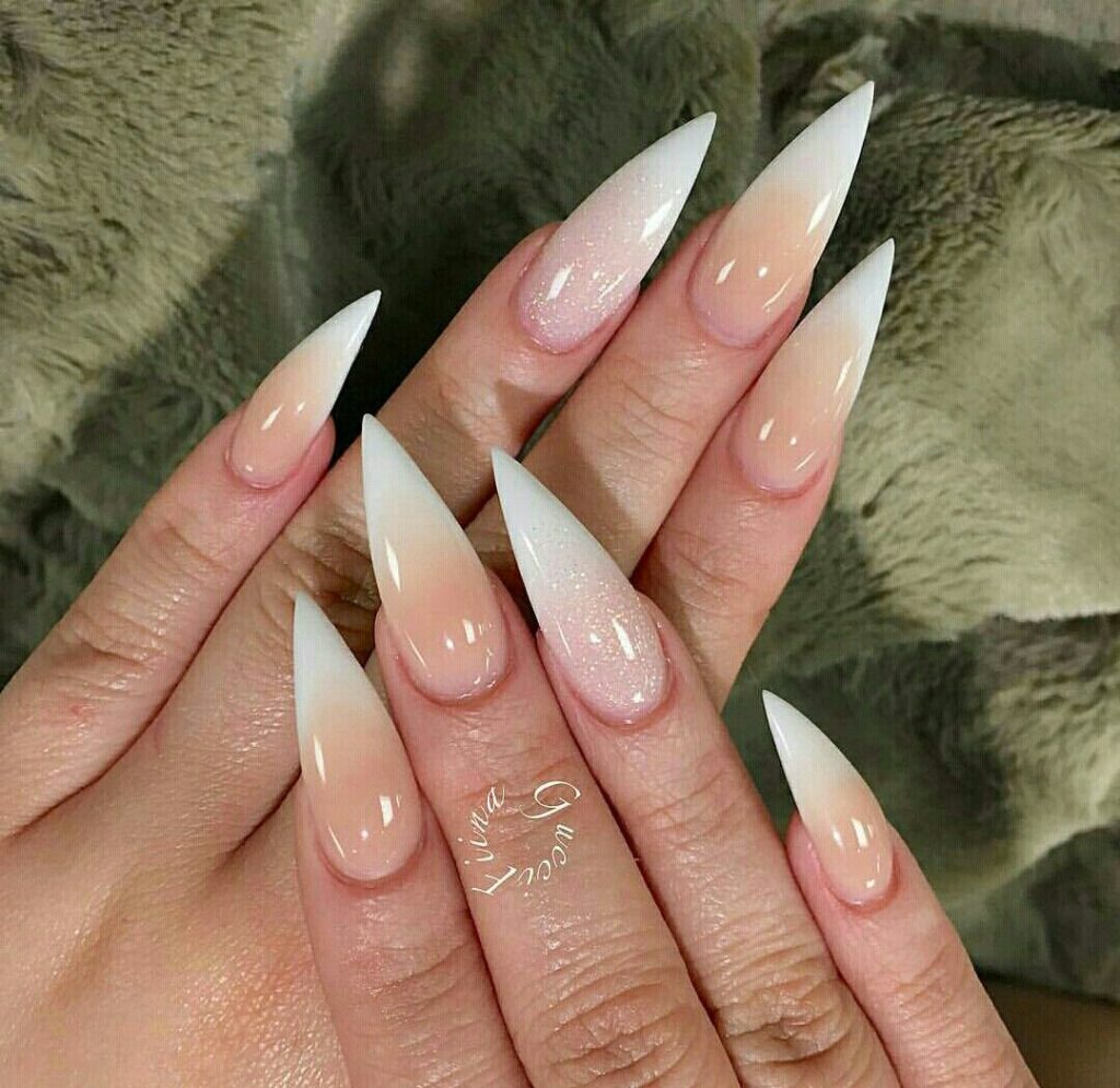 Guia Completo: Como Fazer Unhas Stiletto Perfeitas em Casa