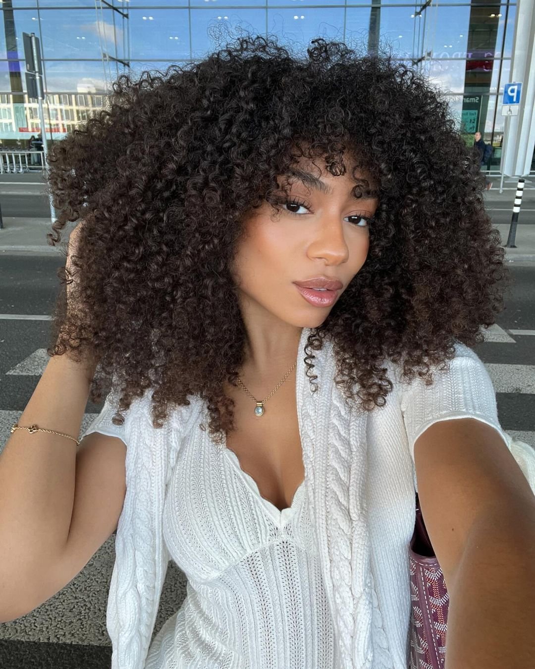 franja desfiada cabelo cacheado