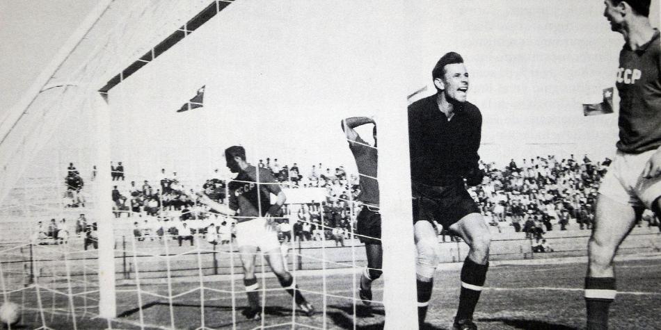 Análise Tática: Por Que o Gol Olímpico é Tão Raro no Futebol Moderno?