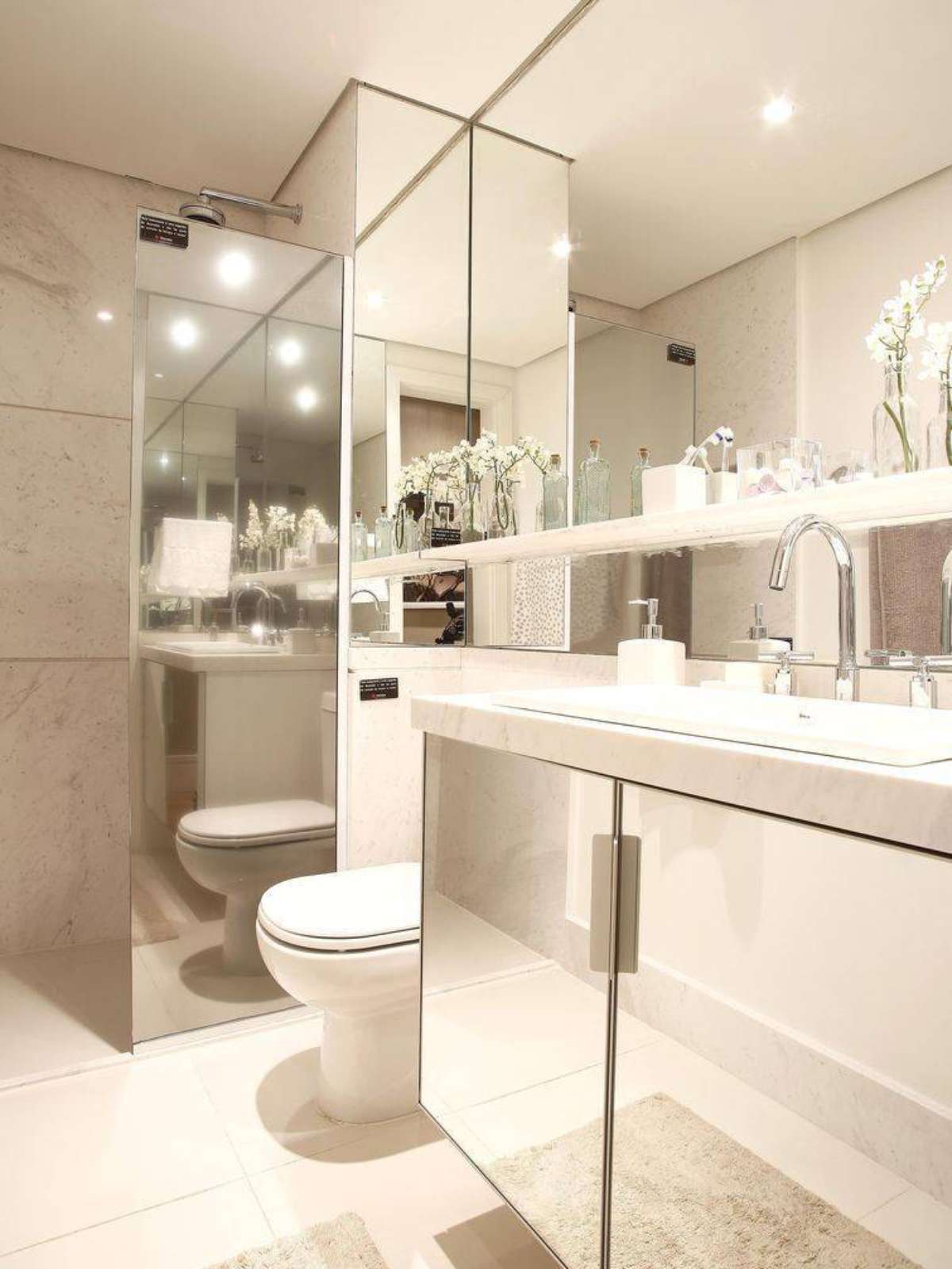 5 ideias de títulos:
1. Box de Banheiro 2026: As Tendências Que Vão Transformar Seu Espaço
2. Minimalismo e Luxo: Como Escolher o Box de Banheiro Ideal
3. Além do Vidro: Alternativas Criativas e Modernas para o Box do Banheiro
4. Cores e Metais: A Nova Era dos Acabamentos para Box de Banheiro
5. Walk-in Shower vs. Box Tradicional: Qual a Melhor Opção para Seu Banheiro?