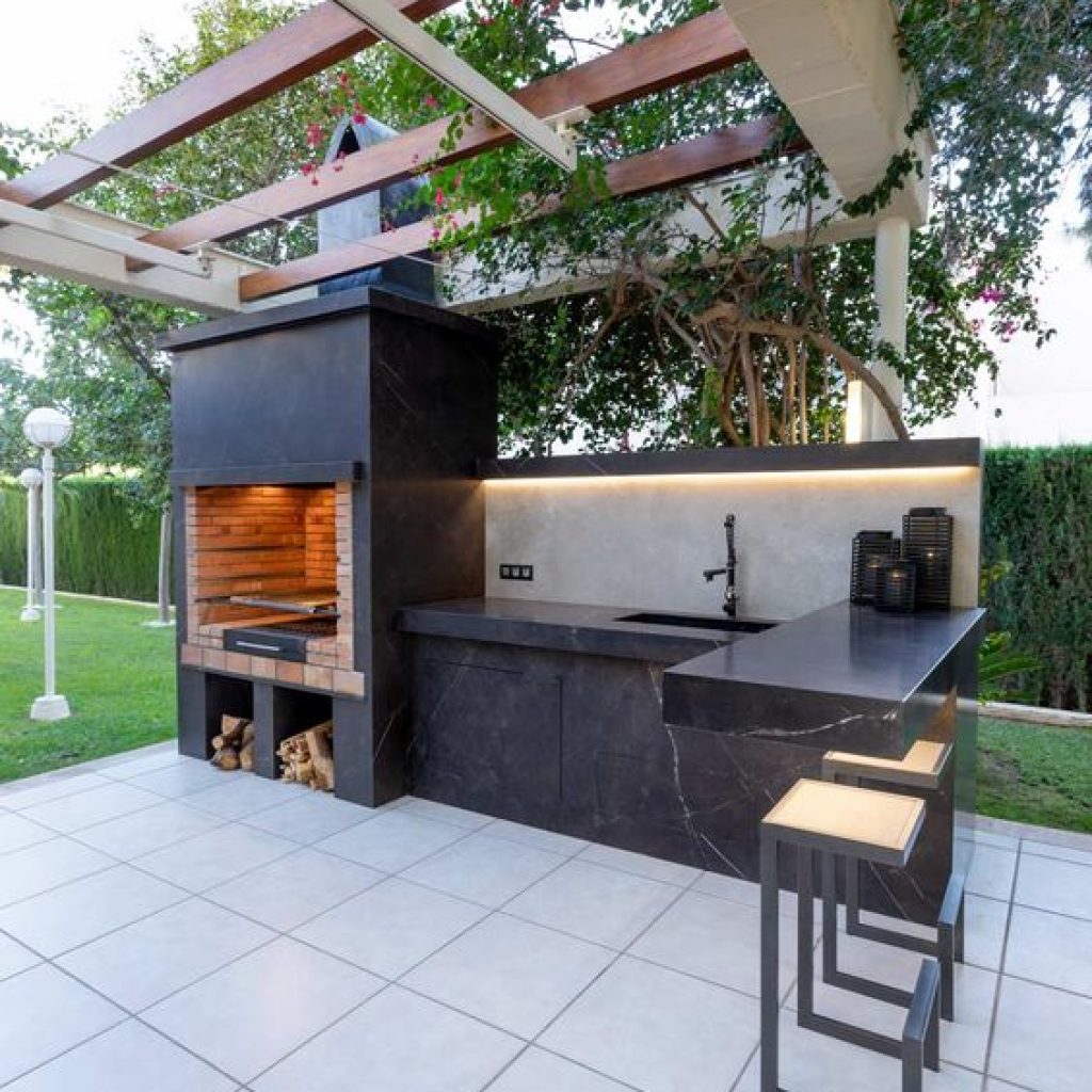 Iluminação para Área Gourmet: Transforme seu Espaço com Baixo Custo