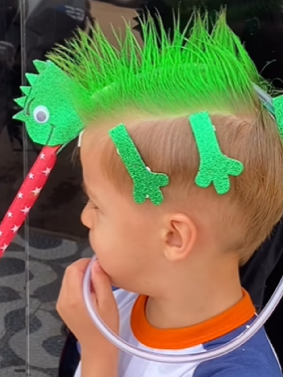 cabelo maluco natureza menino