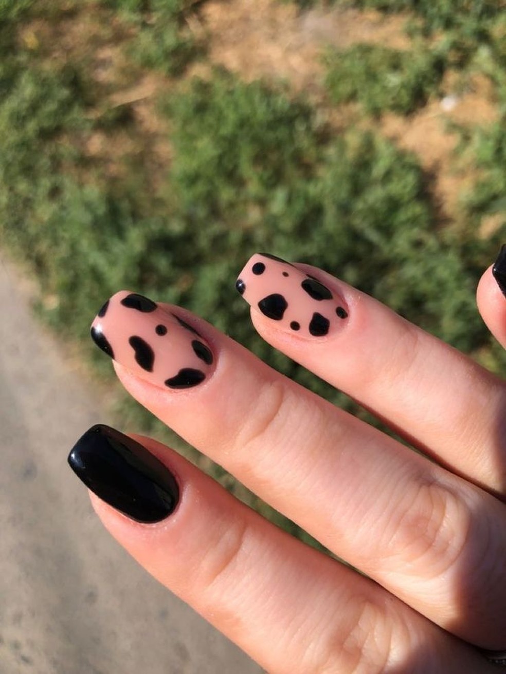 erros comuns ao fazer unhas em casa