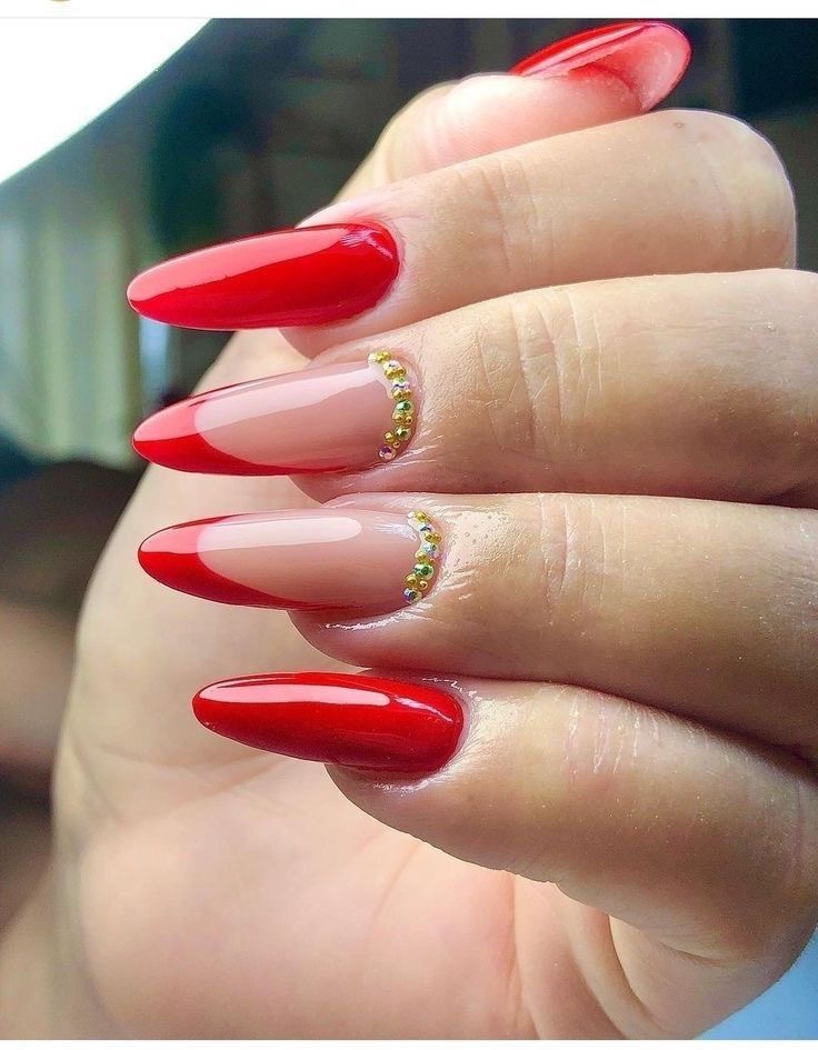 ideias de unhas vermelhas decoradas simples