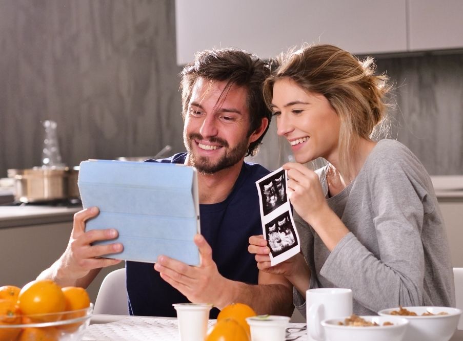 Anúncio de Gravidez com Pets: As Melhores Ideias e Frases Engraçadas