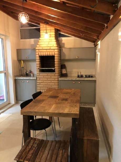 quanto custa para montar uma área de churrasco completa