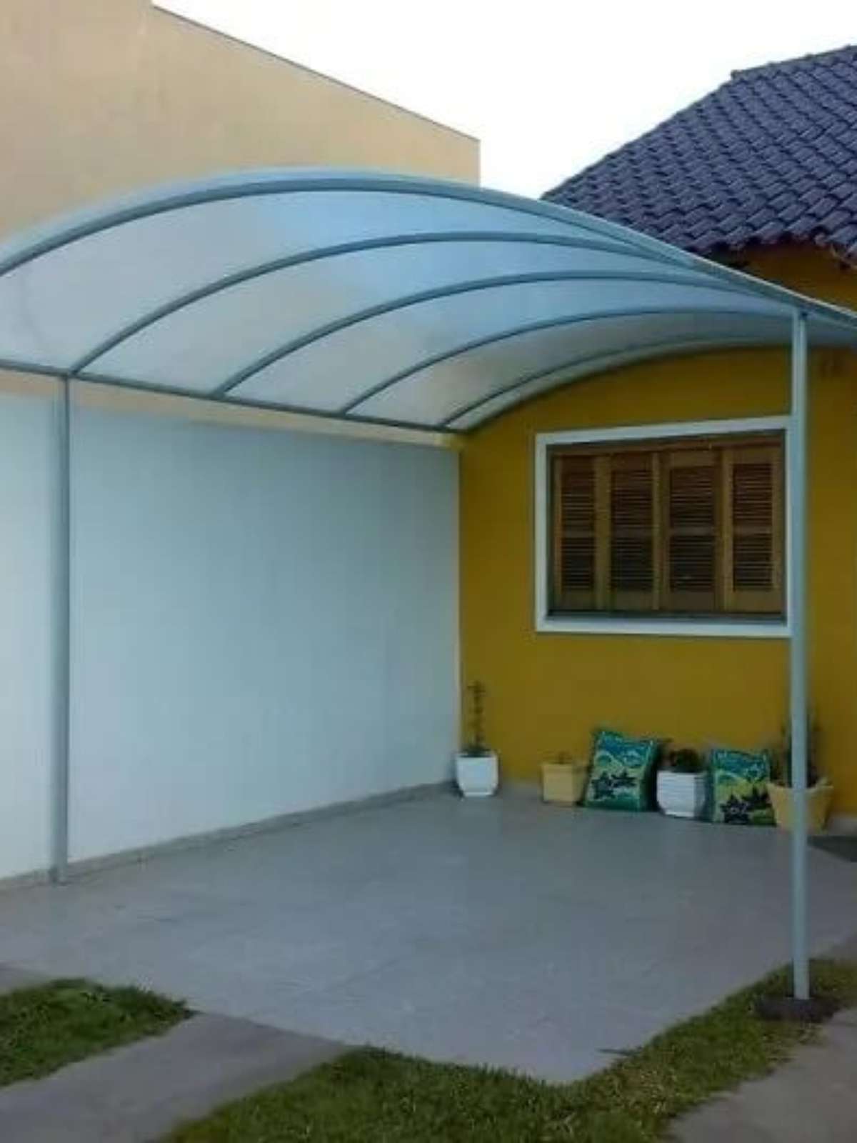 Pisos e Iluminação para Garagem: Escolhas que Transformam o Ambiente