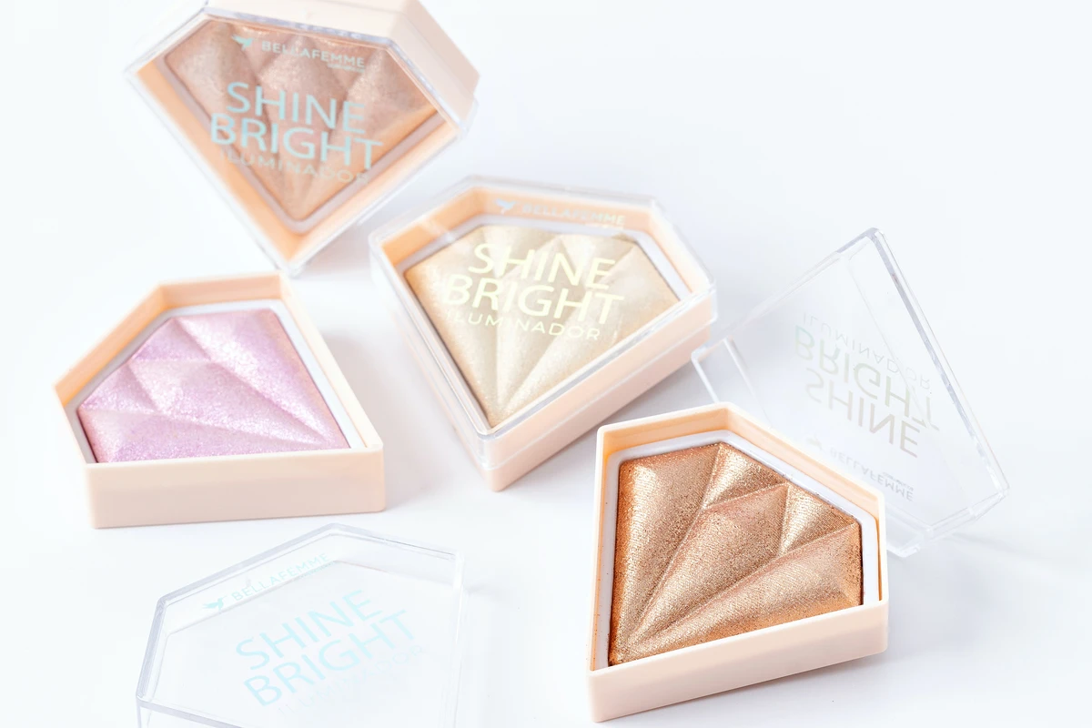 iluminador líquido vs em pó qual o melhor para você