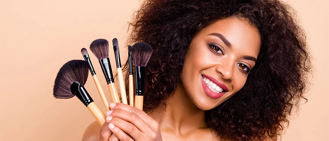 melhor iluminador para pele oleosa