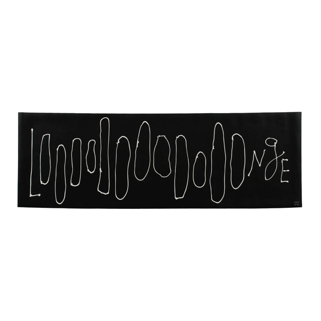 Estética 'All Black': Dicas para criar designs impactantes