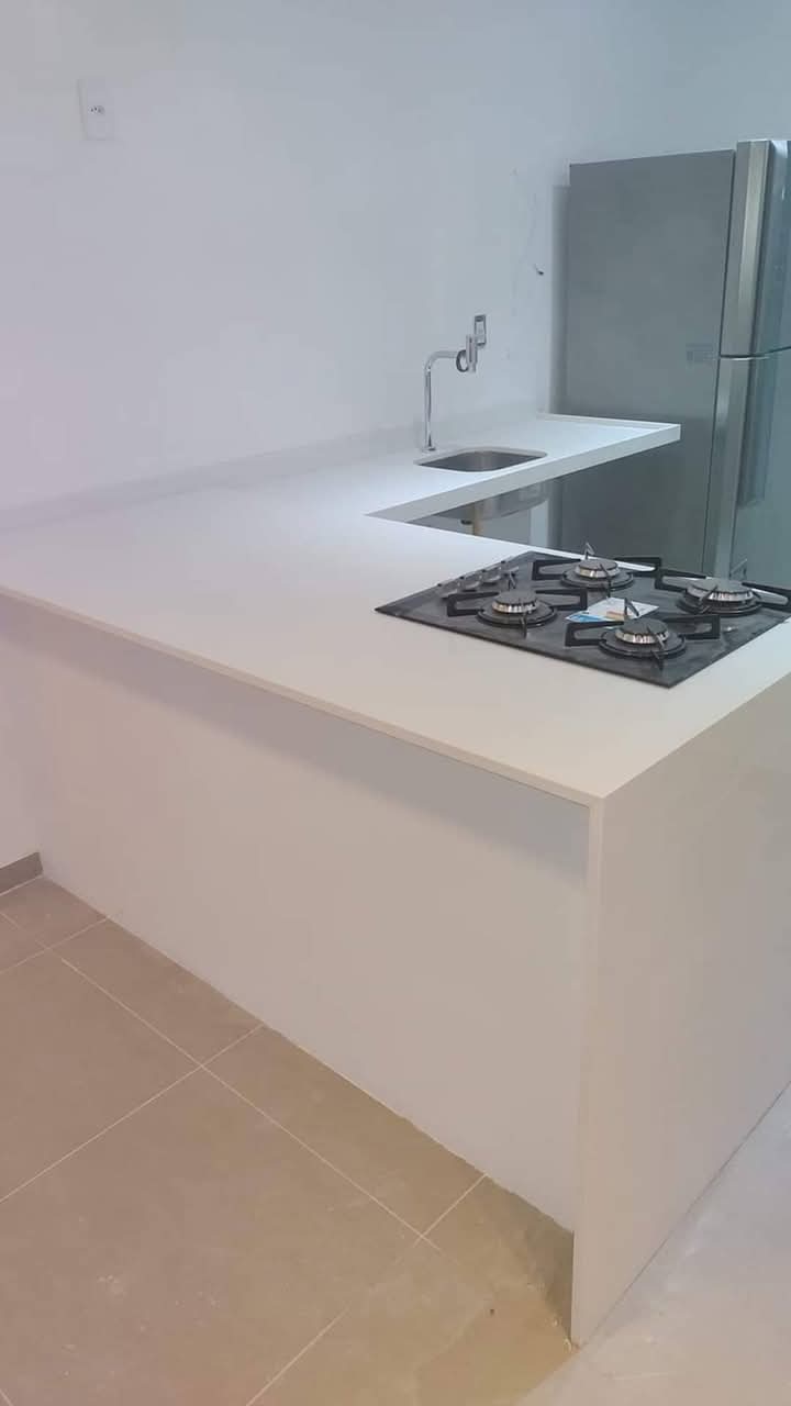 erros comuns ao impermeabilizar granito branco