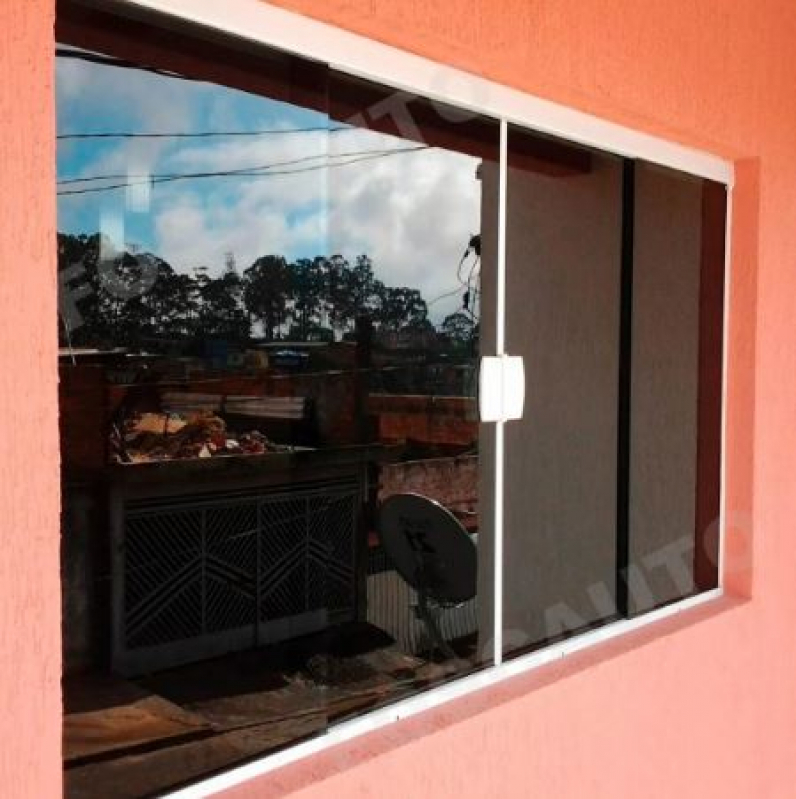 Janela de PVC para quarto