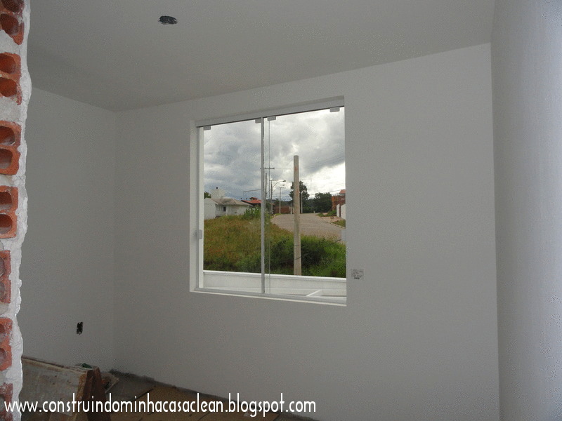 Janela sob medida para quarto