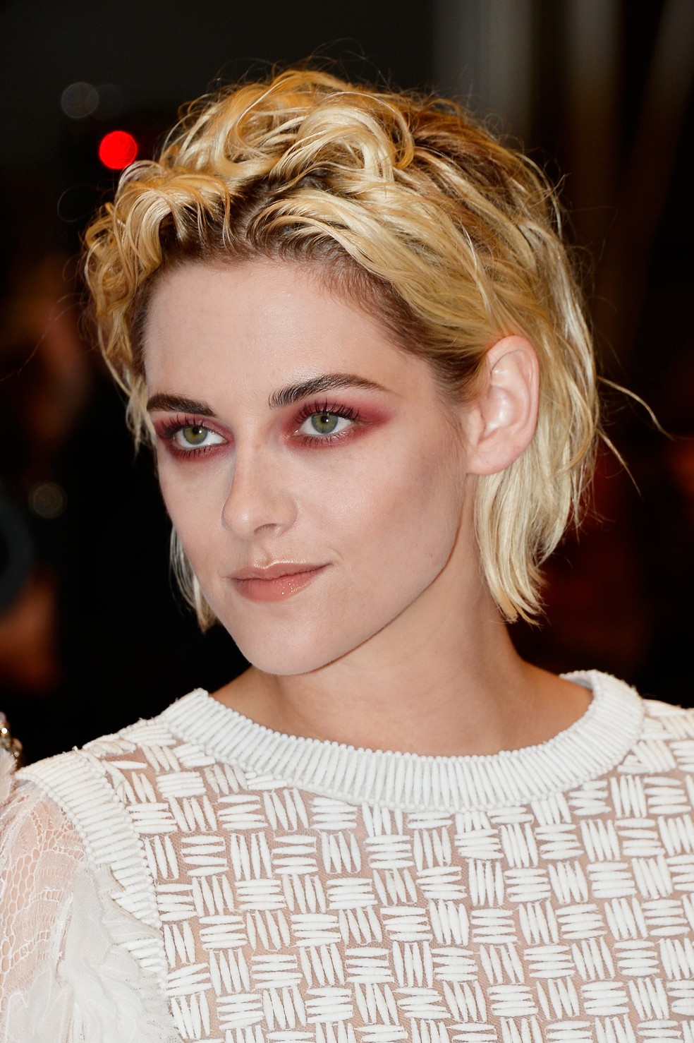 Maquiagem Bella Swan: O Segredo do Look Natural no Casamento de Amanhecer