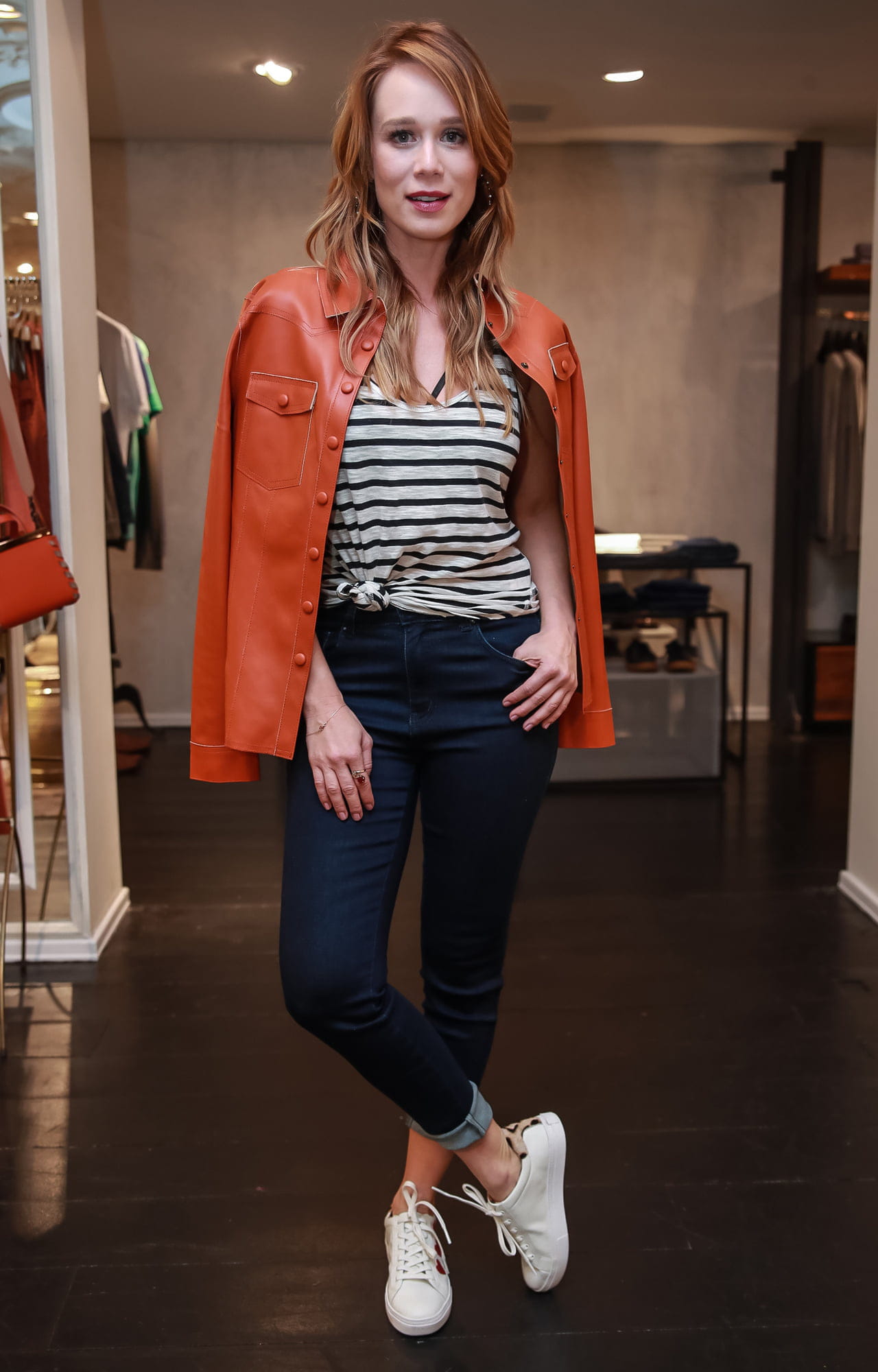 Alfaiataria e Tecidos Nobres: O Segredo do Estilo Mulherão Sofisticado