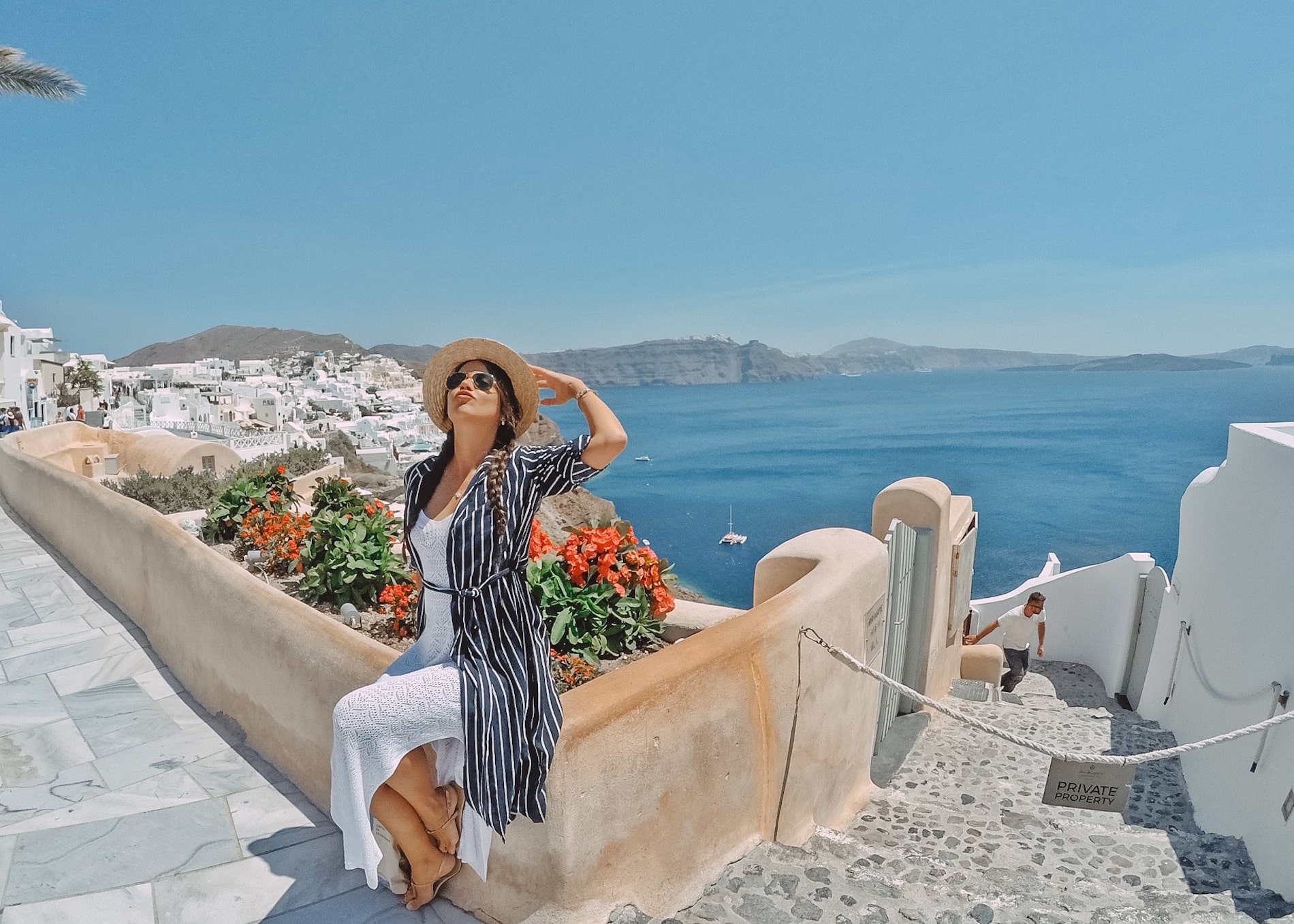 5 Dicas de Moda para Passeio de Barco
Como Montar o Look Perfeito para um Dia no Mar
Moda Masculina: O Que Vestir em um Passeio de Barco
Acessórios Essenciais para um Passeio de Barco Inesquecível
Looks Femininos para Lancha: Elegância e Conforto