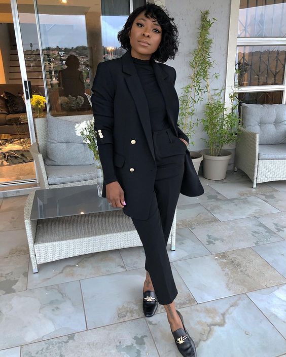 erros ao usar look todo preto