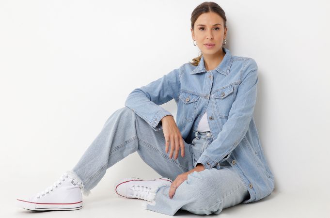 como lavar jaqueta jeans clara