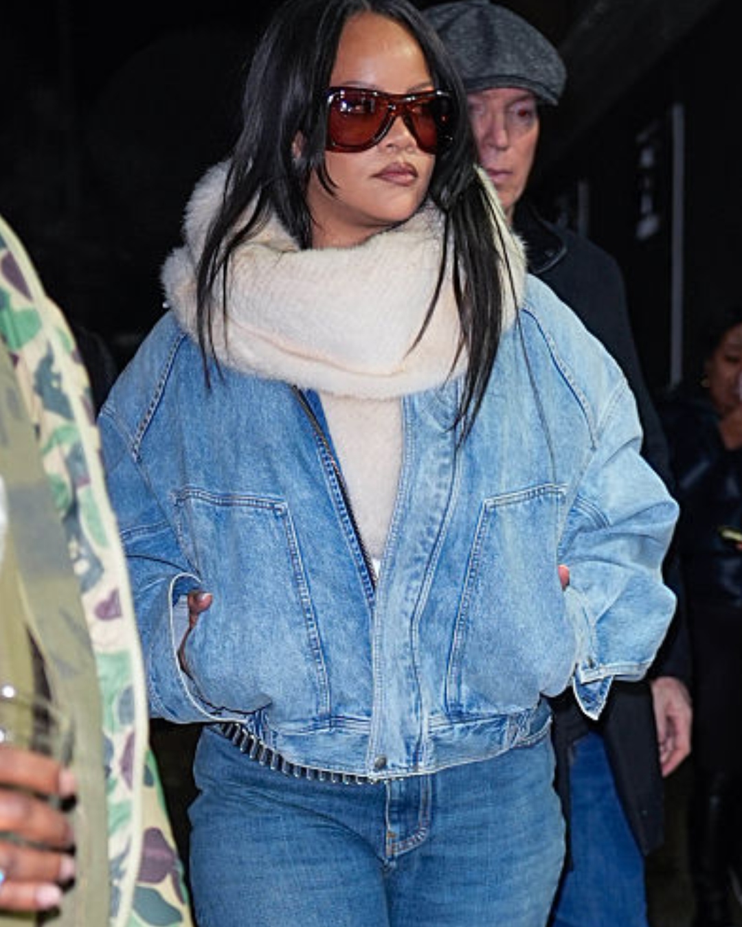 erros ao usar jaqueta jeans clara