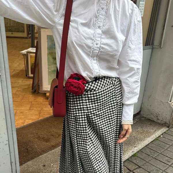 DIY: Customizando Suas Roupas Jeans para um Look Junino Único