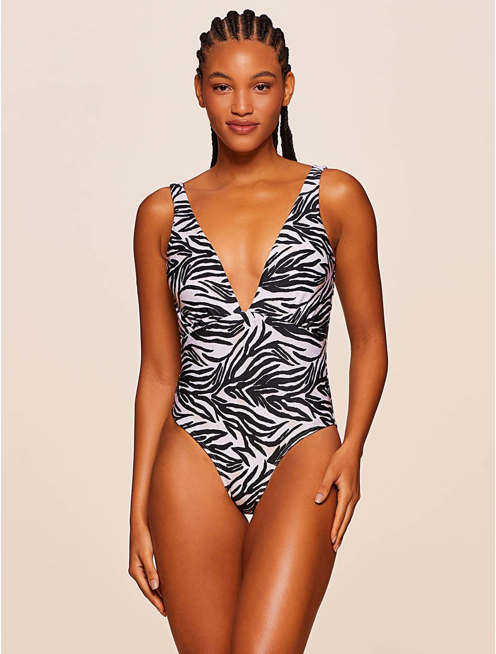 erros comuns ao escolher um maiô elegante