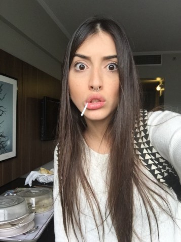 maju trindade cabelo longo