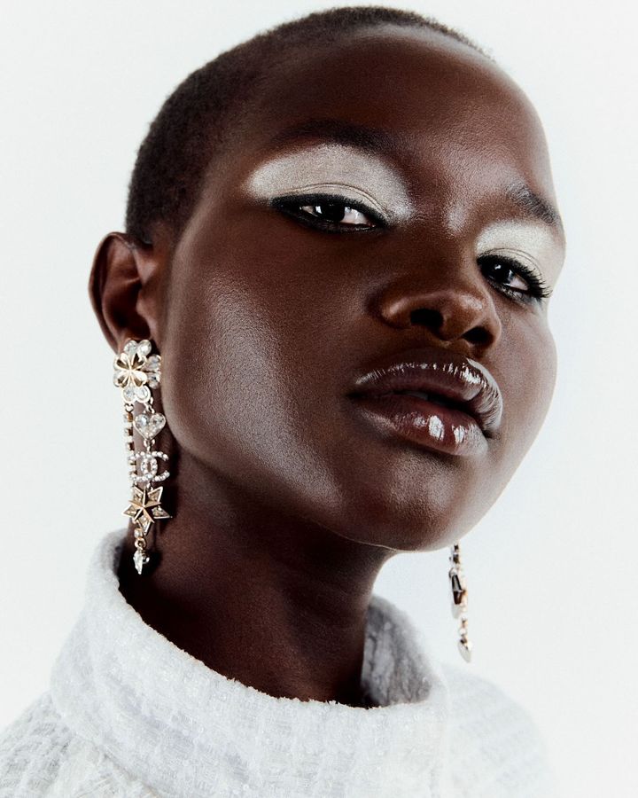 O Segredo do Contorno Perfeito para Fotos: Dicas de Aplicação