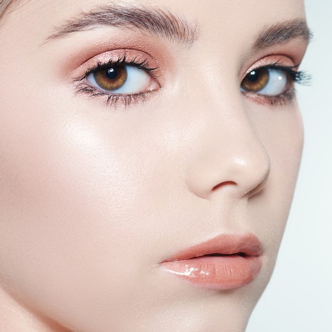 Como Preparar a Pele para uma Maquiagem Duradoura em Fotos