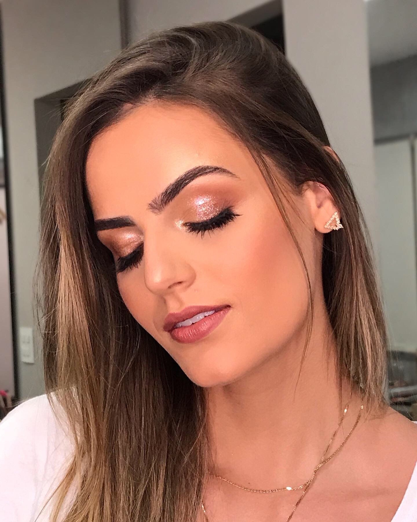 O Segredo do Contorno Perfeito para Fotos: Dicas de Aplicação