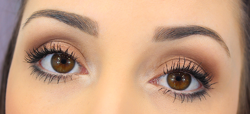 Guia Completo: Como Montar Seu Nécessaire de Maquiagem Essencial para o Escritório