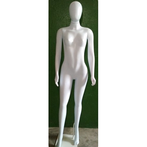 manequim feminino costura