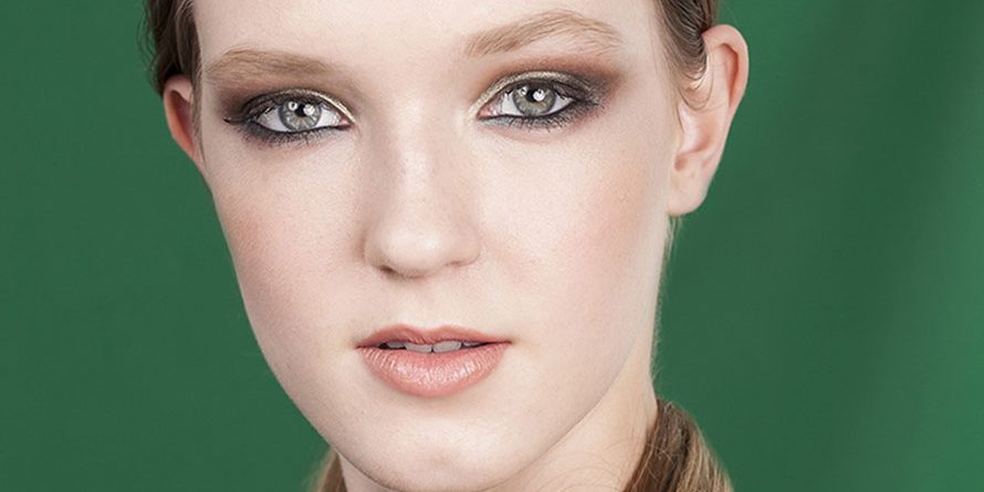 Como Fazer Maquiagem de 15 Anos Duradoura: Passo a Passo Detalhado