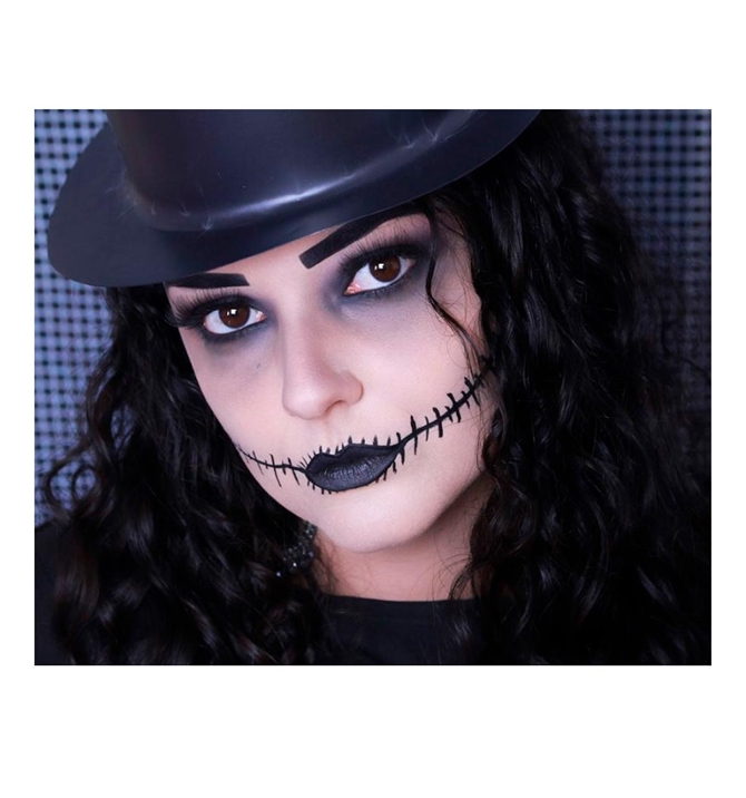 Dicas Profissionais para uma Maquiagem de Bruxa Duradoura e Impecável