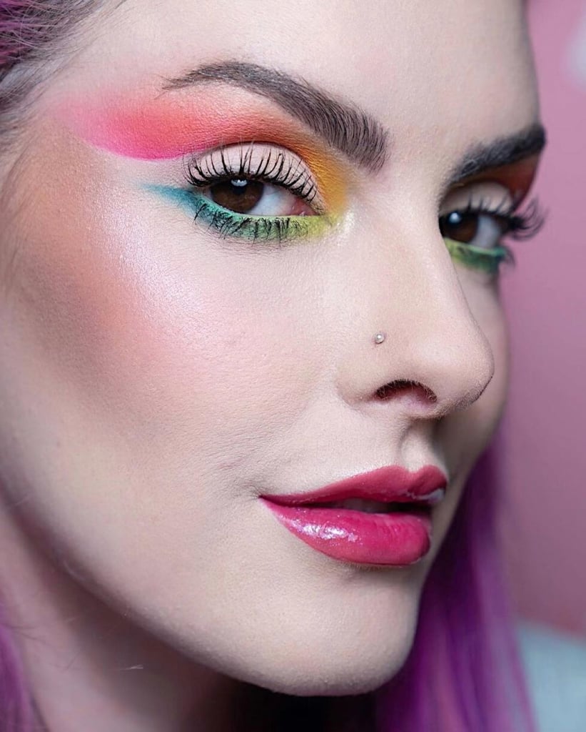 Foxy Eyes: O Delineado Moderno que Alonga o Olhar