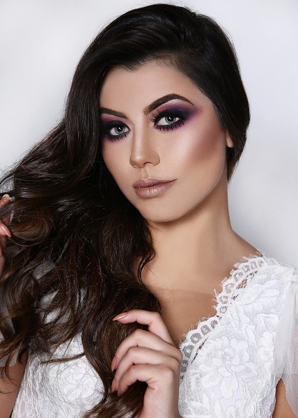 Produtos essenciais à prova d'água para a maquiagem da noiva durar o dia todo