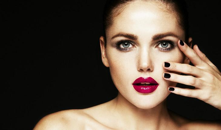 Guia Completo: Como Escolher a Base de Alta Cobertura Perfeita para Sua Pele