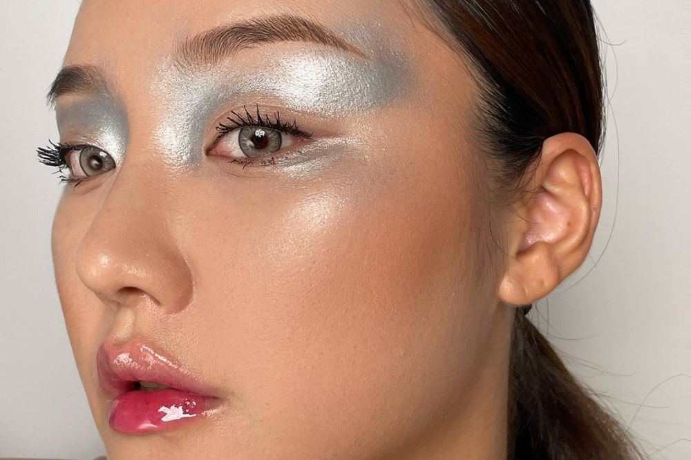 maquiagem futurista
