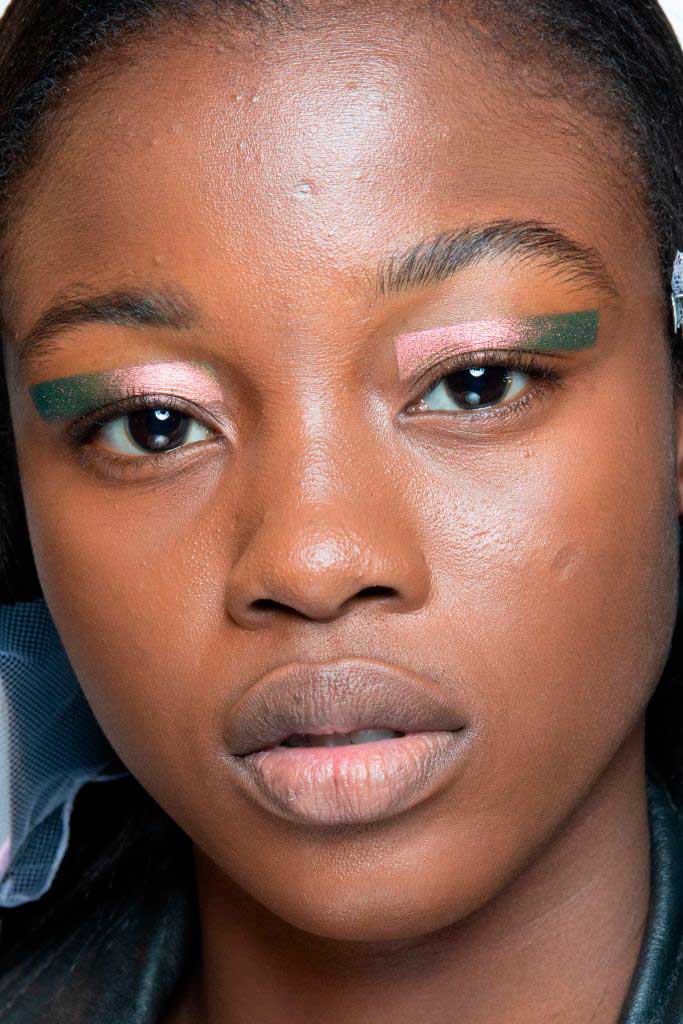 quanto custa maquiagem futurista profissional