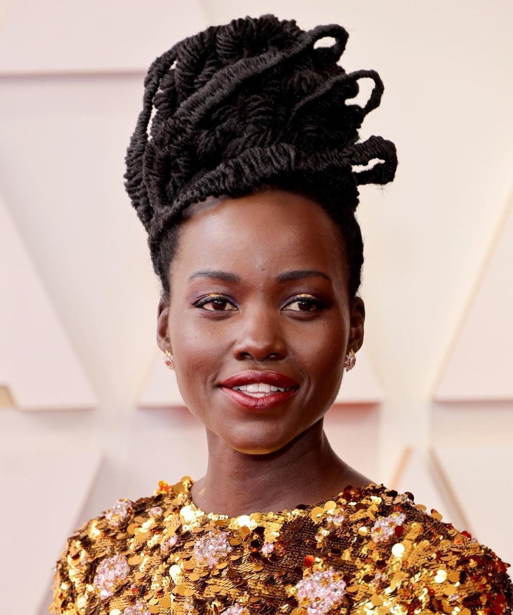 A Evolução da Maquiagem no Cinema: Do Homem Elefante ao Oscar 2026