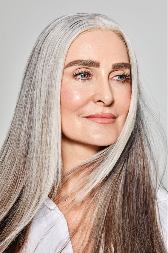 melhores bases para maquiagem de mulheres 50 anos