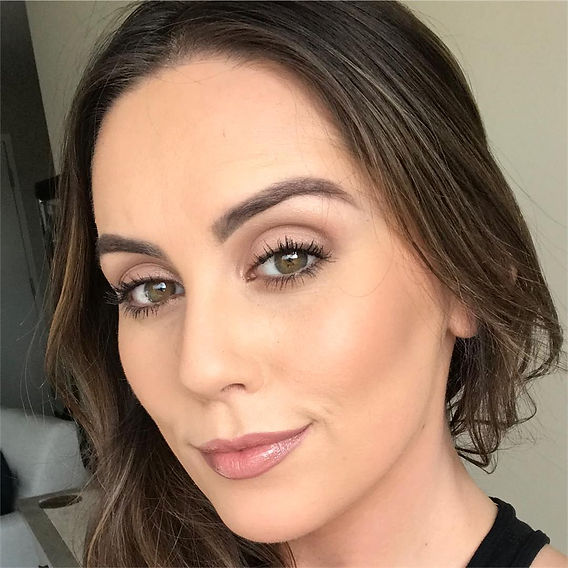 Dicas para uma maquiagem que não craquela no dia a dia