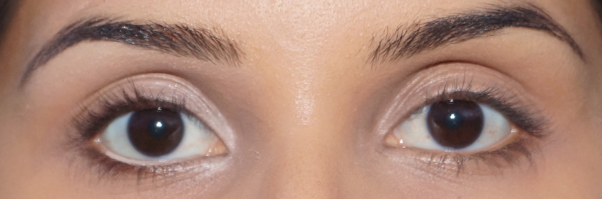 Máscara de cílios: truques para alongar e definir o olhar