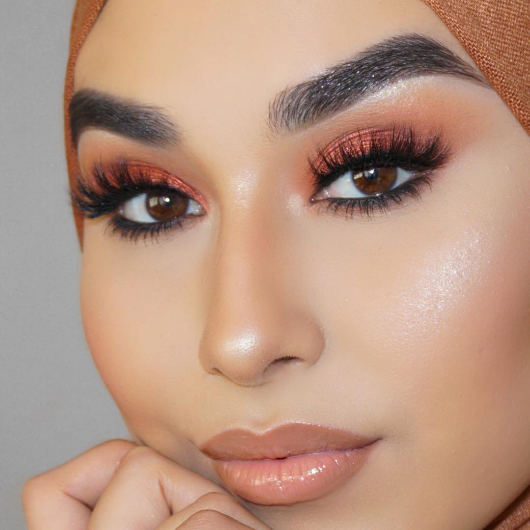 Máscara de cílios: truques para alongar e definir o olhar