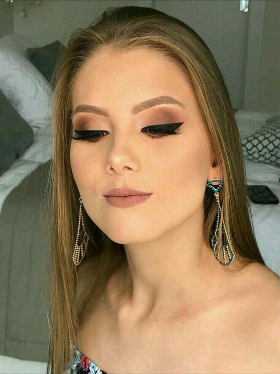 Guia Completo de Acessórios para Vestido Verde: Joias