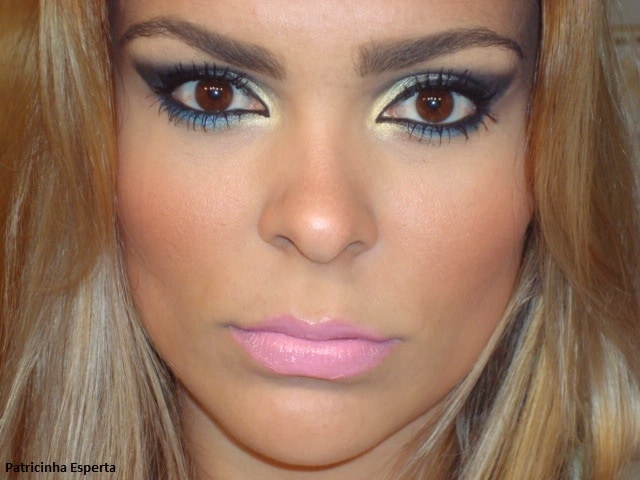 Maquiagem para Eventos Noturnos: Dicas para um Olhar Dramático e Contorno Perfeito