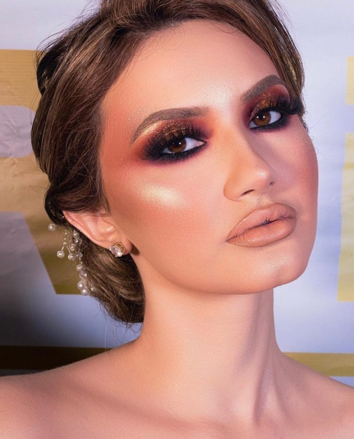 Blindagem da Maquiagem: Como Fazer sua Make Resistir ao Suor e à Oleosidade